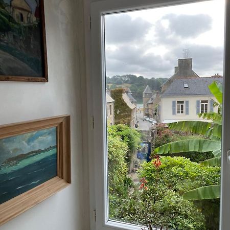 Appartement De 1634 Avec Balcon Au Sud Sur Jardin En Plein Coeur Historique Tréguier Eksteriør bilde